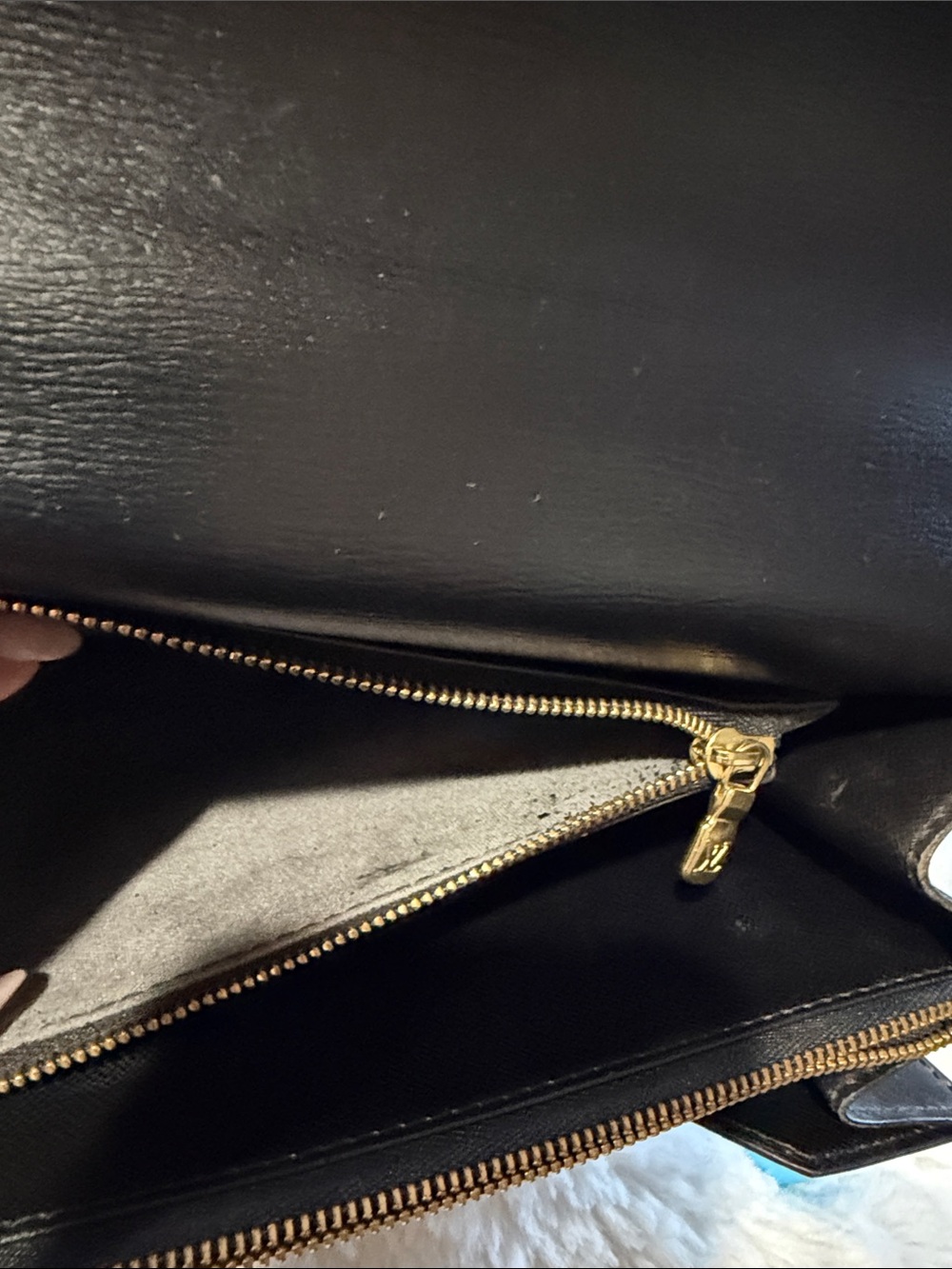 Louis Vuitton Black Epi Leather Top-Handle Clutch with Gold Hardware - Picture 9 of 14